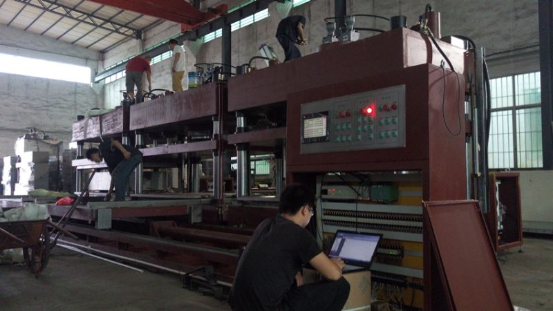 熱烈慶祝我公司碳纖維成型油壓機(jī)生產(chǎn)線(xiàn)進(jìn)入最后測(cè)試階